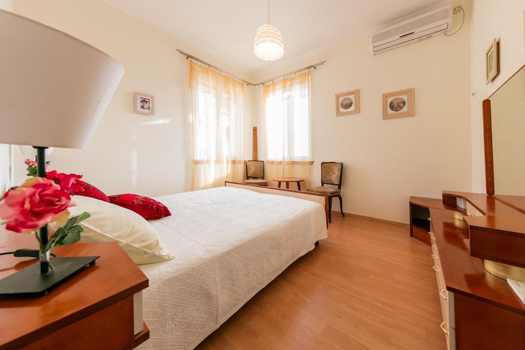 Apartments Kastelani Komiža المظهر الخارجي الصورة