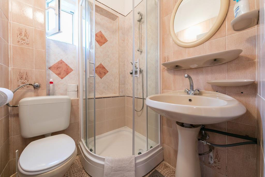 Apartments Kastelani Komiža المظهر الخارجي الصورة