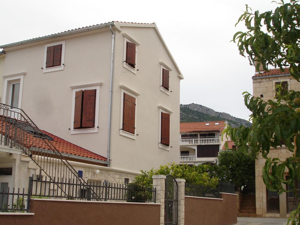 Apartments Kastelani Komiža المظهر الخارجي الصورة